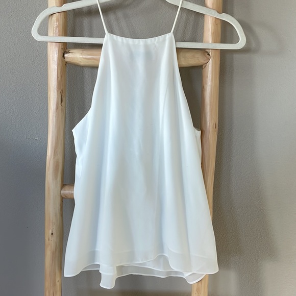 WAYF | White Tank Top - Picture 10 of 14